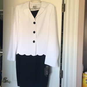 Le Suit new formal suite.